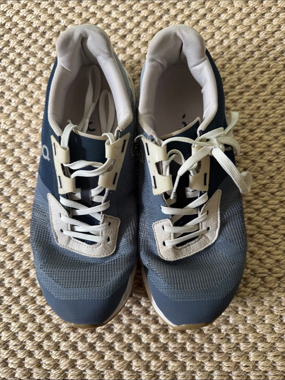 On Running Men's Navy and Light Gray Athletic Lace-Up Sneakers